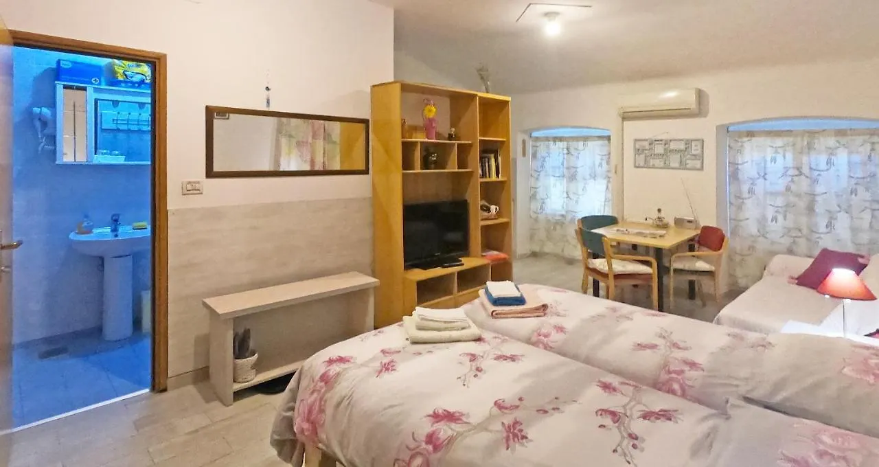 רייקה Apartment Duxiana With Garden קרואטיה